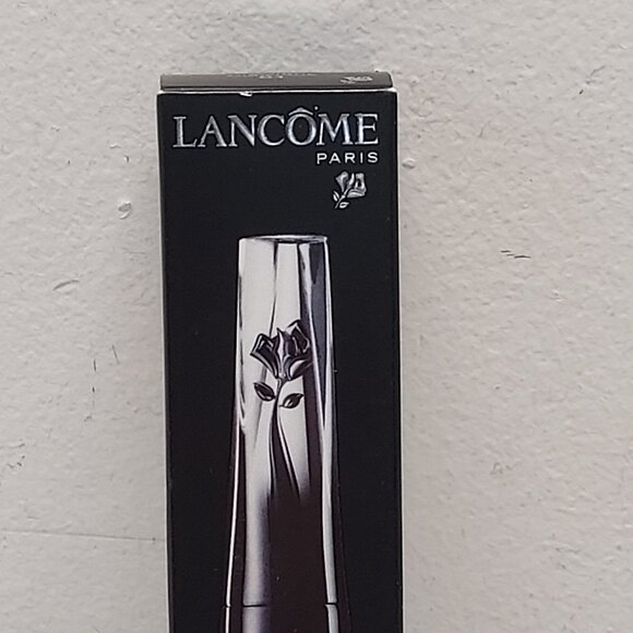 LANCOME GRANDIOSE SMUDGEPROOF WIDE ANGLE FAN EFFECT MASCARA FULL SIZE BLACK NIB